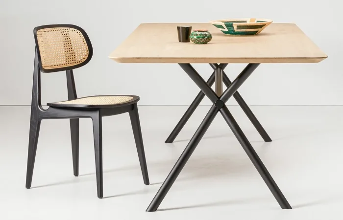 Elias dining table ls