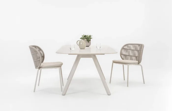 kodo dining table with kodo chair 3