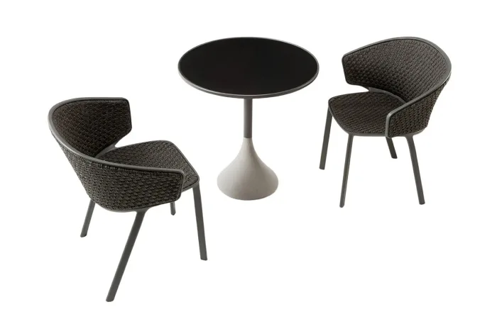 concreto dining table round