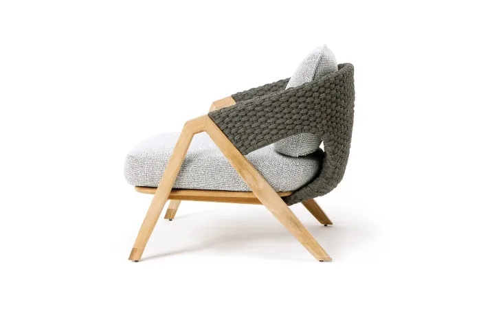 knit armchair 6